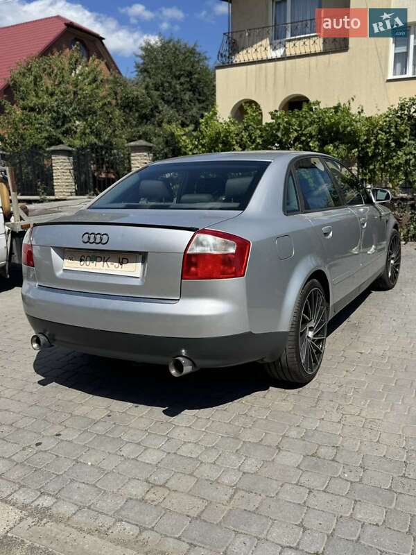 Седан Audi A4 2005 в Луцке