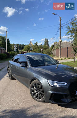 Седан Audi A4 2016 в Киеве