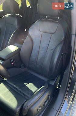 Седан Audi A4 2016 в 