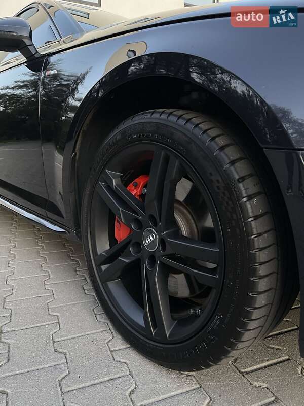 Седан Audi A4 2016 в Хмельницком