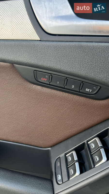 Седан Audi A4 2014 в Нововолынске
