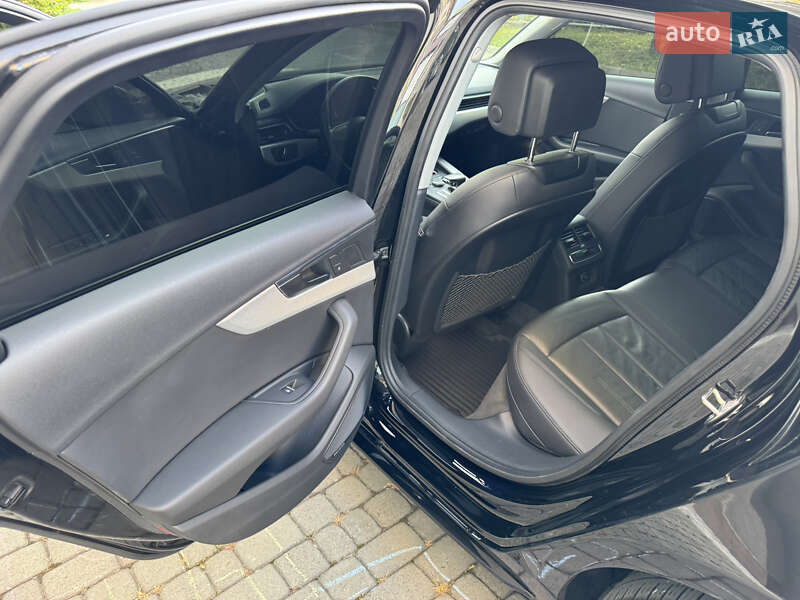 Седан Audi A4 2018 в Ивано-Франковске