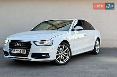 Седан Audi A4 2015 в Виннице