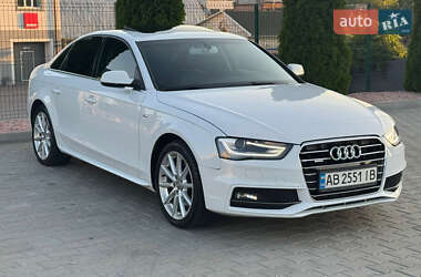 Седан Audi A4 2015 в 
