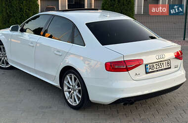 Седан Audi A4 2015 в 