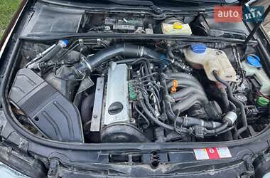 Седан Audi A4 2003 в 