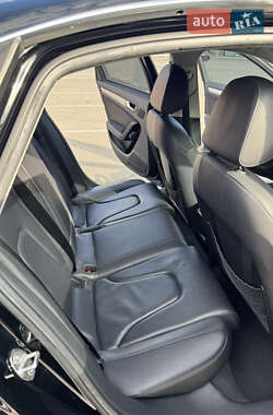 Седан Audi A4 2013 в 