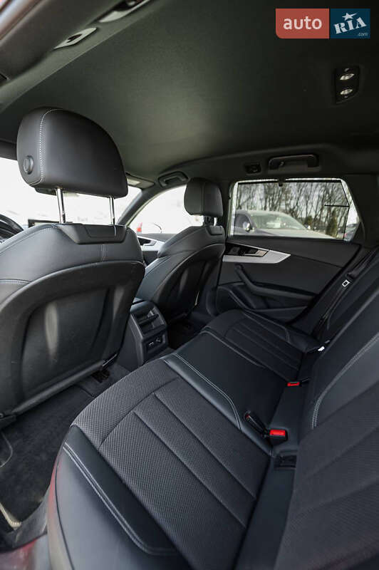Универсал Audi A4 2019 в Львове