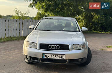 Седан Audi A4 2000 в 