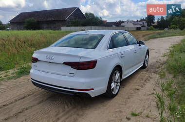 Седан Audi A4 2019 в 