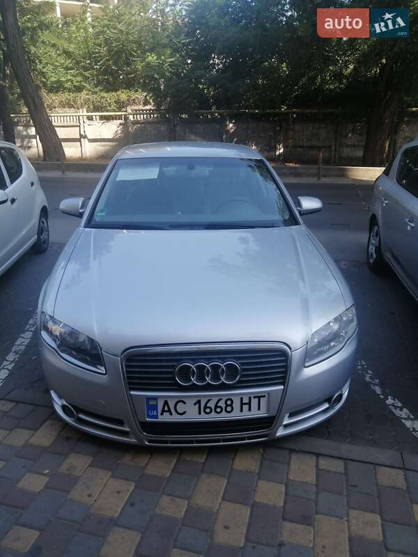 Седан Audi A4 2004 в Одессе