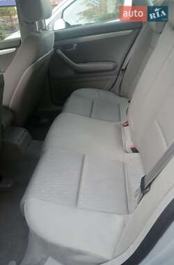 Седан Audi A4 2004 в Одессе