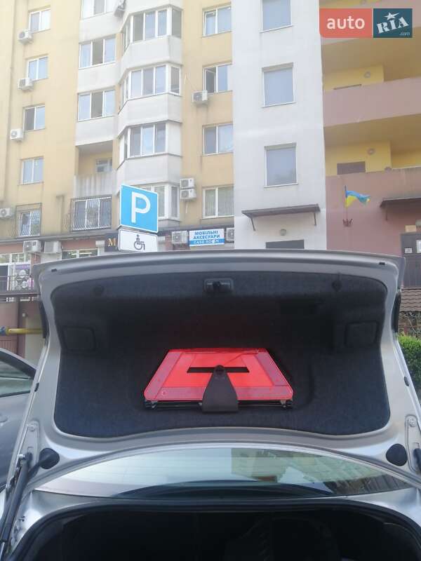 Седан Audi A4 2004 в Одессе