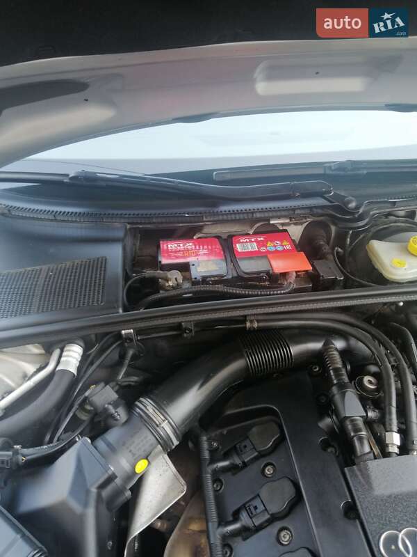 Седан Audi A4 2004 в Одессе