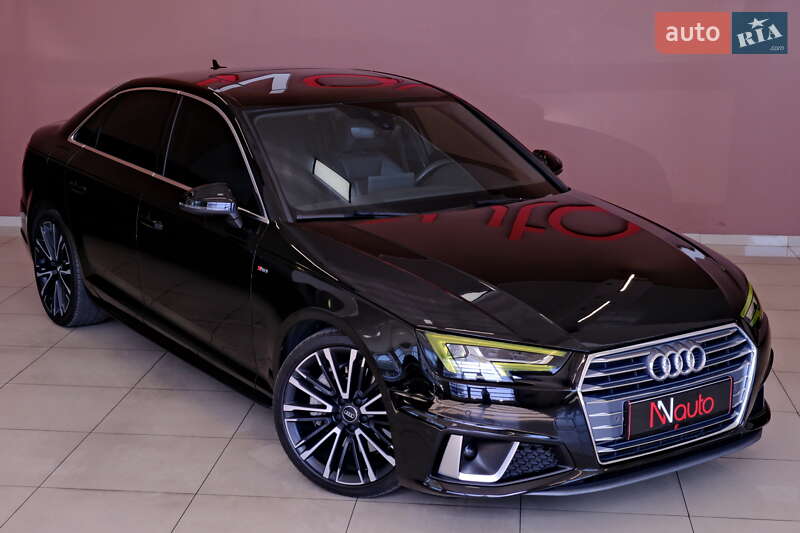 Седан Audi A4 2019 в Одессе
