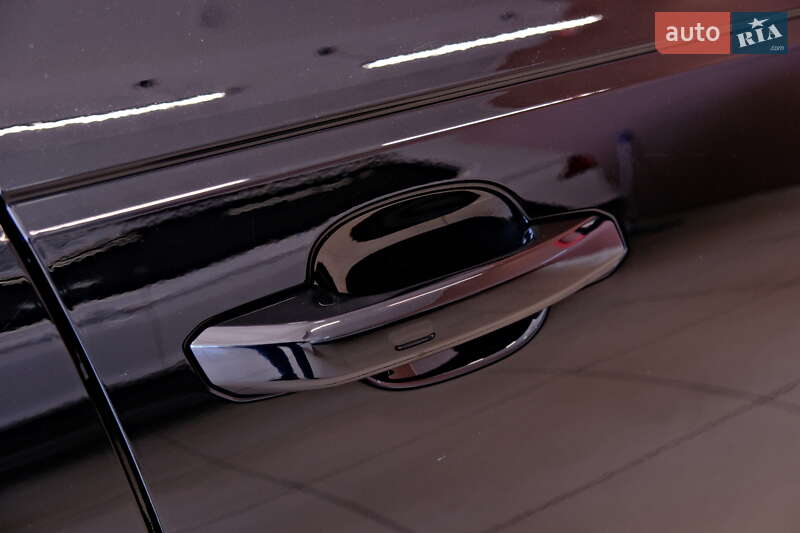 Седан Audi A4 2019 в Одессе