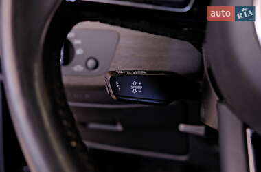 Седан Audi A4 2019 в 