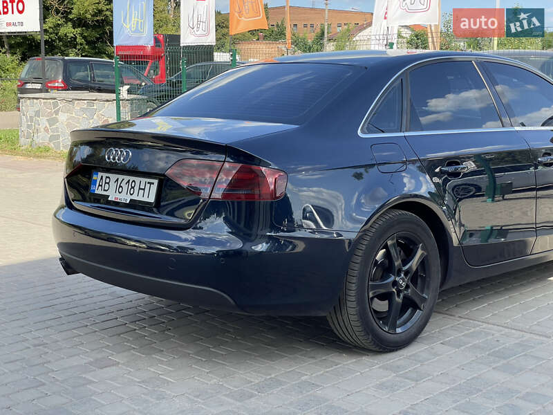 Седан Audi A4 2009 в Бердичеве