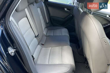 Седан Audi A4 2009 в 