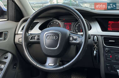 Седан Audi A4 2009 в 