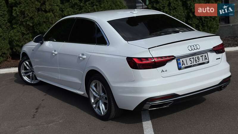 Седан Audi A4 2020 в Киеве