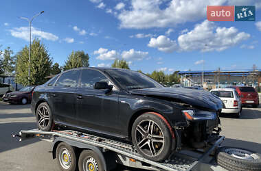 Седан Audi A4 2014 в Киеве