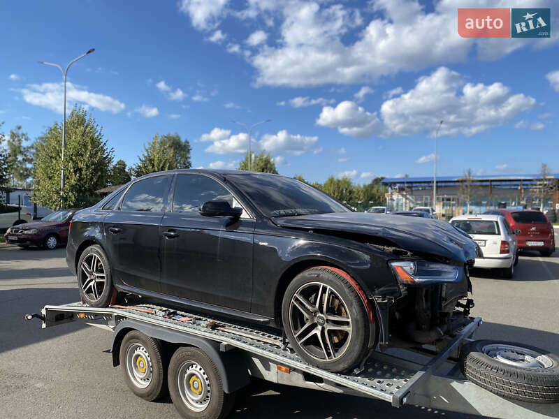 Audi A4 2014