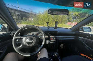Универсал Audi A4 2000 в 