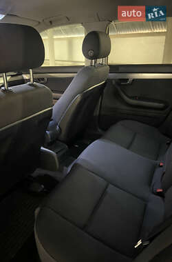 Универсал Audi A4 2005 в 