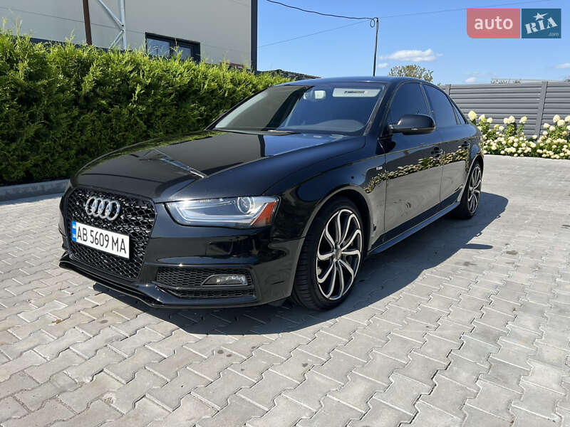 Седан Audi A4 2013 в Виннице