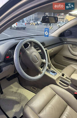 Седан Audi A4 2002 в 
