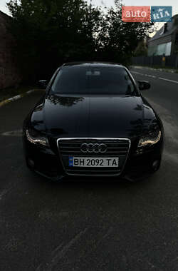 Седан Audi A4 2009 в 