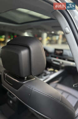Седан Audi A4 2018 в 