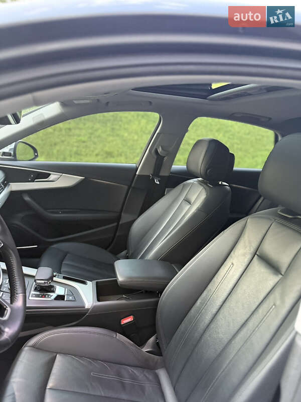 Седан Audi A4 2018 в Киеве фото 24 Седан Audi A4 2018 в Киеве