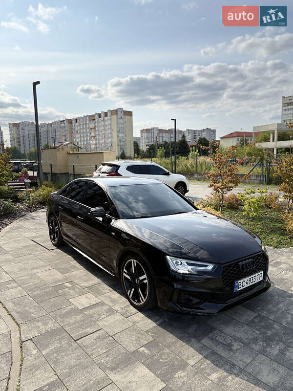 Седан Audi A4 2018 в Львове