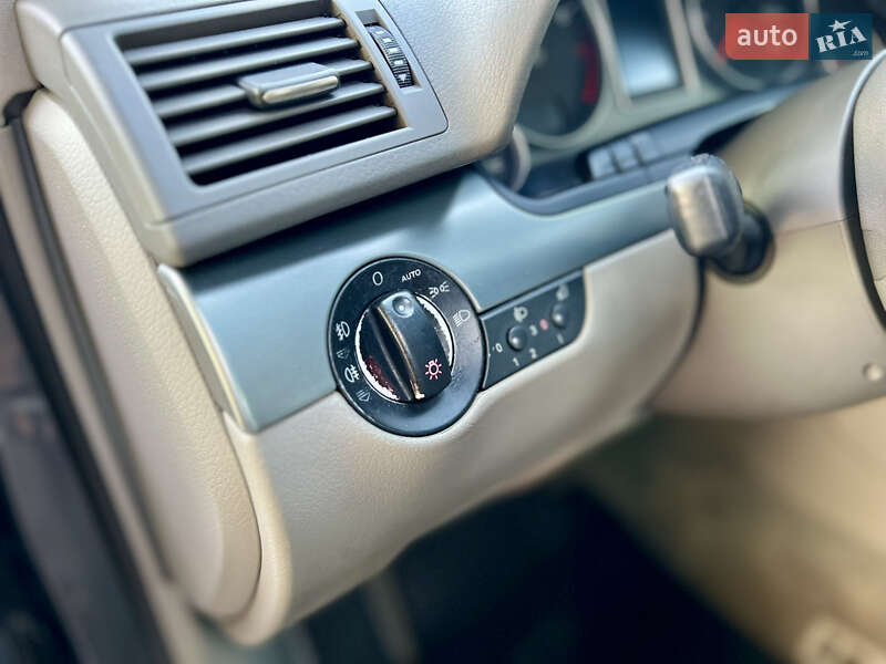 Седан Audi A4 2005 в Одессе