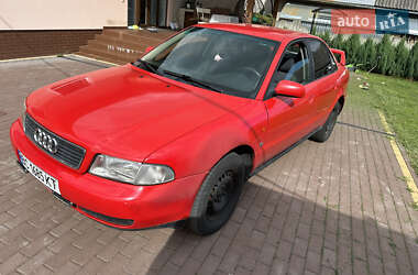 Седан Audi A4 1995 в 