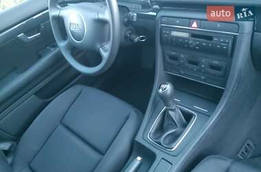 Универсал Audi A4 2003 в 