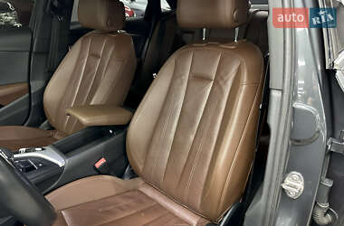 Седан Audi A4 2018 в 