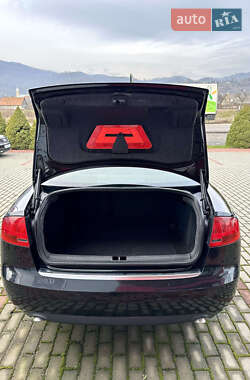 Седан Audi A4 2005 в 