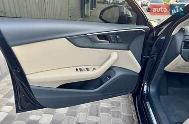 Седан Audi A4 2016 в 