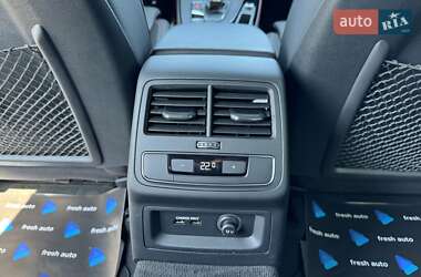 Седан Audi A4 2019 в 