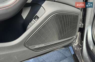 Седан Audi A4 2019 в 