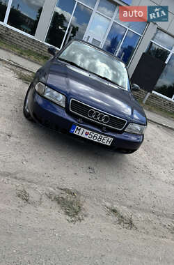 Седан Audi A4 1999 в 