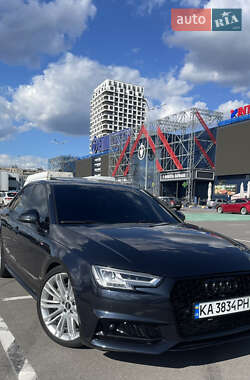 Седан Audi A4 2016 в Киеве