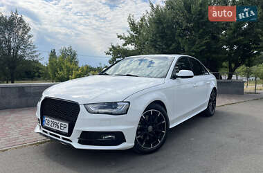 Седан Audi A4 2015 в 