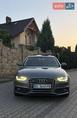 Седан Audi A4 2012 в 