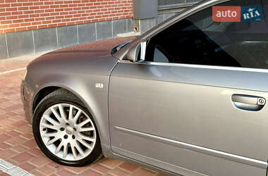Седан Audi A4 2005 в 