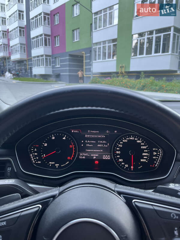 Универсал Audi A4 2018 в Новояворовске