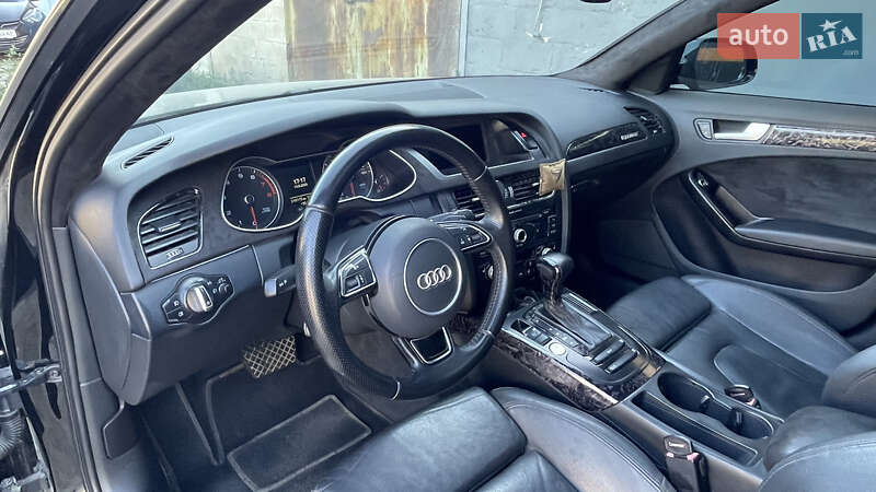 Седан Audi A4 2013 в Днепре